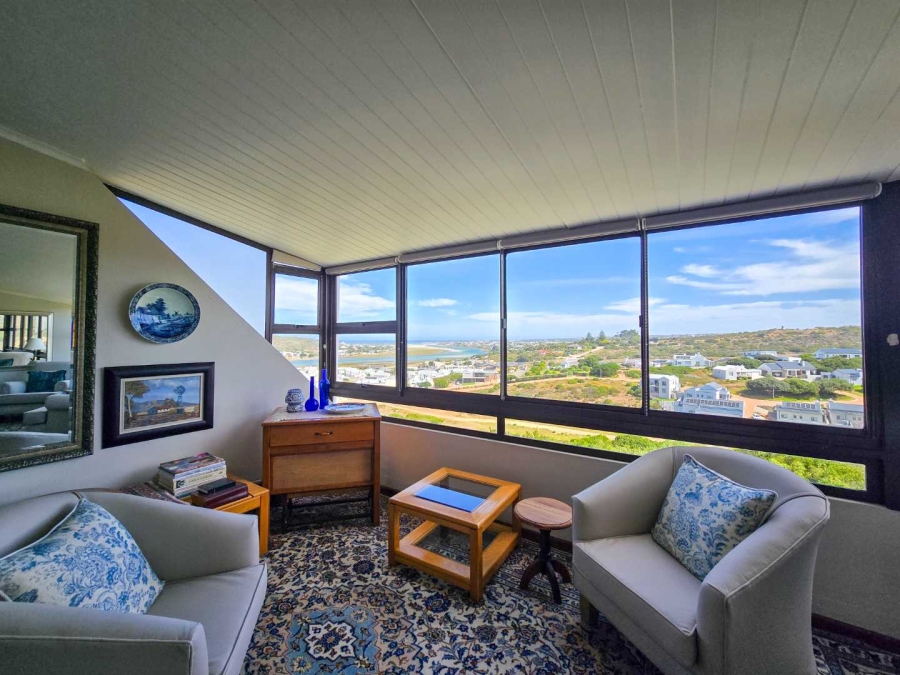 2 Bedroom Property for Sale in Stilbaai Wes Western Cape